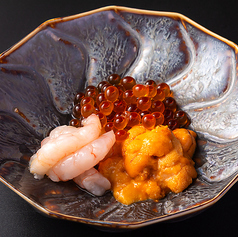 極上痛風トッピング ウニ、イクラ、甘えび～銀シャリと共に～