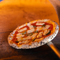 熟練したシェフのみが作るナポリピッツア。