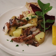 タコとポテト、セロリのサラダ