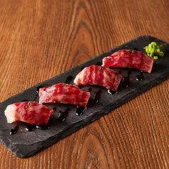 A4和牛の炙り肉寿司 塩orタレ 4貫