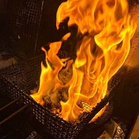 炎が引き出す、炭火やきももの真価