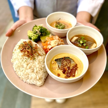 サカナともち麦のスパイシーな新感覚ごはん　FISH A WEEK　週一魚のおすすめ料理1