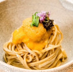 素材本来の美味しさと遊び心の詰まったお料理