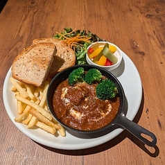 和牛スジ肉の「ビーフシチュー」プレート