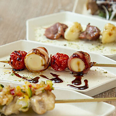 うずらベーコン + プチトマト串(バルサミコソース)