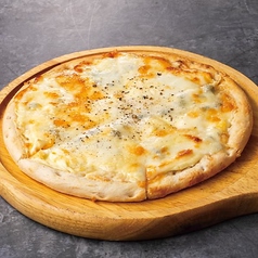 6種チーズのピザ