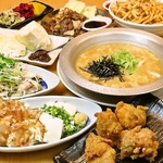 カジュアルコースは自慢の逸品を含む全8品と、生ビール付き2H飲み放題が楽しめるお得なコースです！