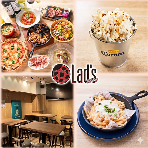 PIZAA&BAR。いろんなお酒と美味しいピッツァ、お料理が自慢です☆