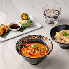 SINGAPORE CUISINE SINKIES シンガポール キュイジーヌ シンキーズのコース写真