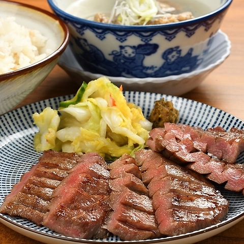 牛たん徳茂　仙台中央通り店の写真