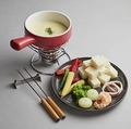 料理メニュー写真&nbsp;チーズフォンデュ+具材セット