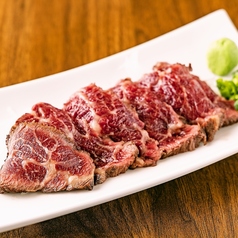 馬刺しと馬肉寿司と馬しゃぶしゃぶ　ウマサブロー京橋店の写真2