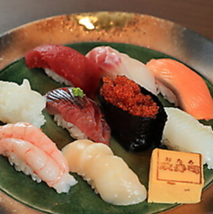 人気No1!【昼のおきまり 4400円(税込)(潮騒)】北海道の旬を味わう握り11貫を愉しむ