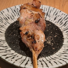 ぼんじり(タレ・塩)/牛タンガーリック串 塩/牛タンガーリック串 チーズ