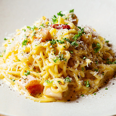 自家製麺で作る生パスタは絶品です☆