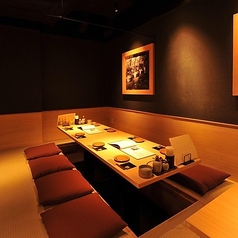 ゆっくりお寛ぎいただけるお座敷(掘りごたつ)席もございます♪