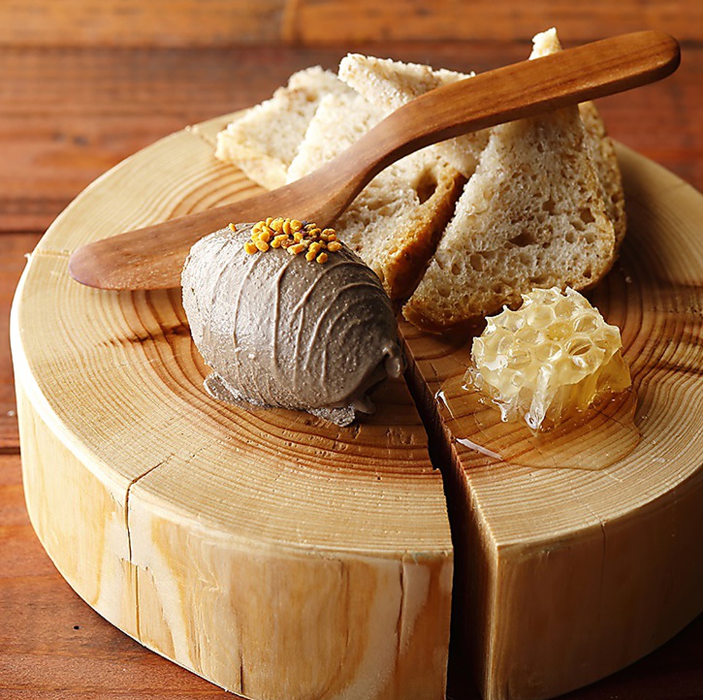 お洒落なレバーパテ