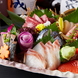 彩り豊かな魚介と九州の名物料理が目白押し！