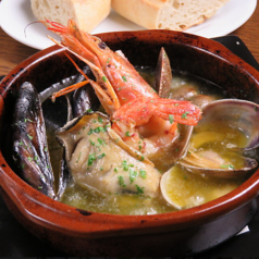 TOLAH UMEDA トーラの特集写真