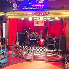 生バンド演奏ライブハウス 21世紀 新宿西口店の特集写真