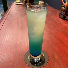 チャイナブルー