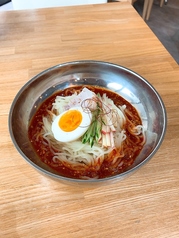 ビビン麺