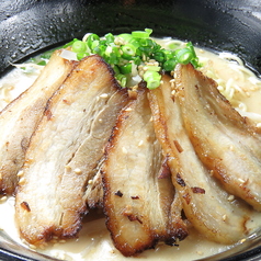 豚骨チャーシュー麺