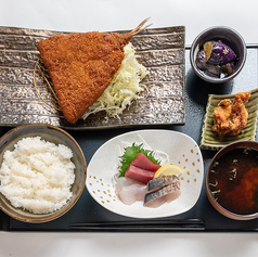 【揚げ物御膳】特大アジフライ御膳