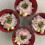 とろとろネギトロ丼（宴会料理）