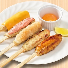 軟骨入りつくね串の盛り合わせ