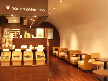 ナナズグリーンティー Nana's Green Tea 東京ドームシティ ラクーア店の雰囲気1