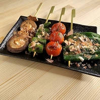 北海道産の食材を使用した串焼き・一品料理