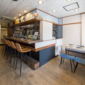 ビストロ馬四郎 梅田店の雰囲気1