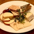 料理メニュー写真&nbsp;チーズ4種盛り合わせ