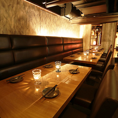 【３～１６名】会社宴会・飲み会・各種宴会など、大宴会もお任せください】大人数での宴会にも《けむり 浦和店》は最適です！お魚お肉、両方をご堪能頂けるコースをご用意しておりますので様々な場面♪飲み放題もお付けしておりますのでお気軽にご利用いただけます◎