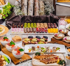 こだわりの食材満載のランチビュッフェ♪