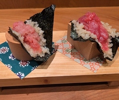 手巻きネギトロ・本鮪中落ち