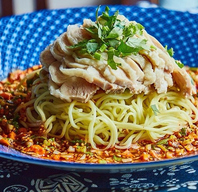 よだれ鶏冷麺