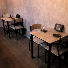 テーブル席は最大１０名迄可能です♪様々な宴会シーンにぜひご利用ください！