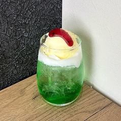 メロンクリームソーダ