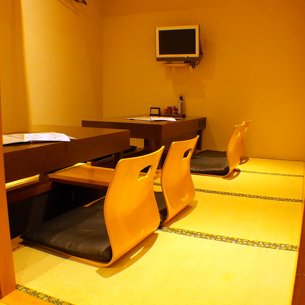 個室お座敷はTV付き♪