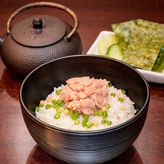 お茶漬け(鮭・梅・明太子)