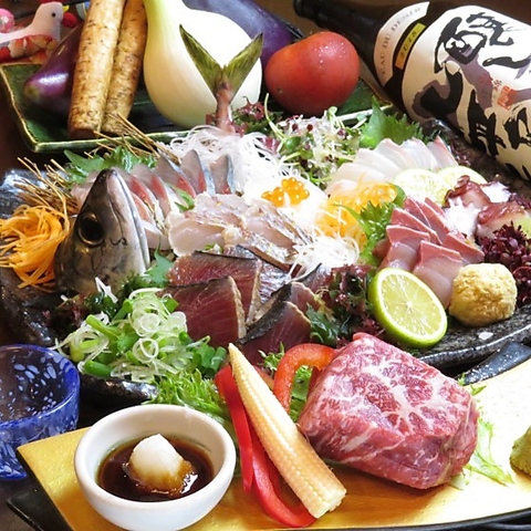 本格ナポリピザと炭火焼き、鍋料理とお好みにあったお料理を提供