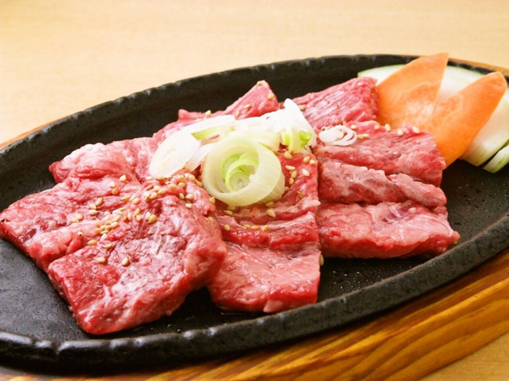 和牛の中落ちカルビ☆柔らかくてジューシーなお肉です。