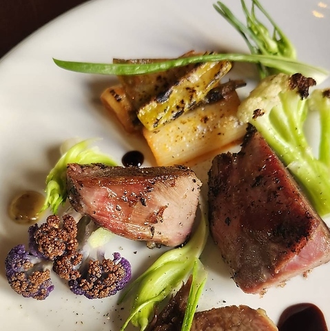 経験を積んだシェフが創り出す、イタリア南部カラブリアの伝統的な郷土料理を堪能◎