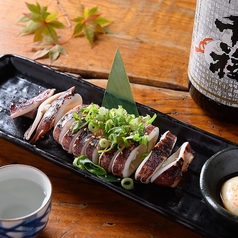 自家製たれで焼く屋台風イカ焼き