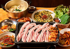 韓国食堂 ホンガネのコース写真