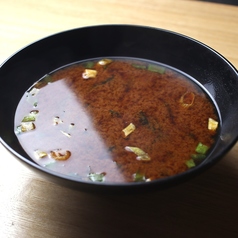 本日の赤出汁味噌汁