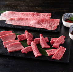 黒毛和牛「極み」焼肉盛り合わせ すき焼き風 サーロイン焼きしゃぶ付き 〈2人前〉