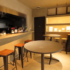 Wine Bar Peridot ワインバーペリドットの雰囲気3